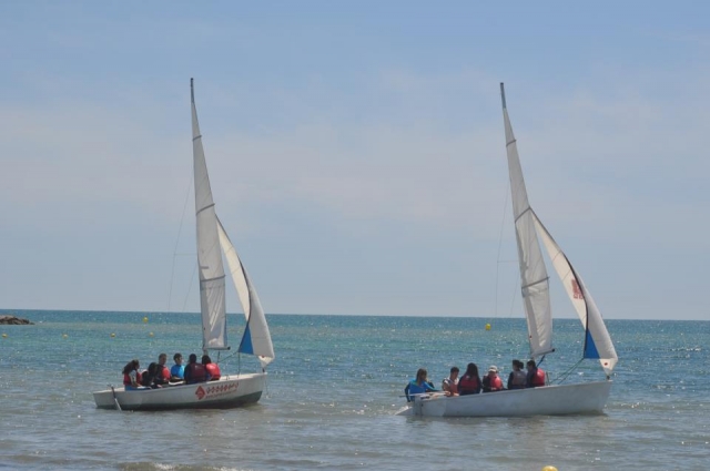  Practice sailing in Arenales del Sol 